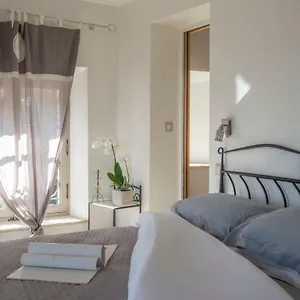 La Pourtoune Hébergement de vacances Saint-Paul-de-Vence